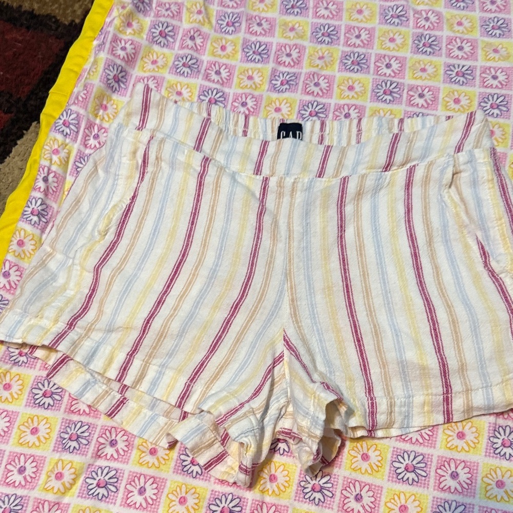 GAP Multicolor Striped Shorts smalll